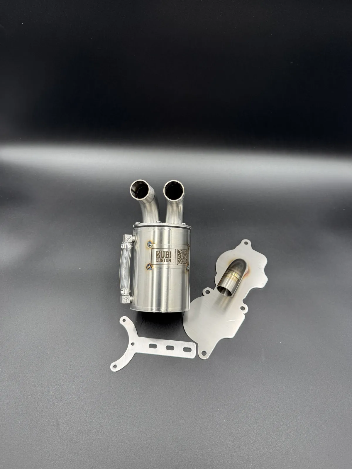 OIL CATCH TANK (SEPARATOR OLEJU) 25mm + adapter odmy (króciec 25mm) do silnika BMW M47 M57 (wersja z jednym turbo) - obrazek 4