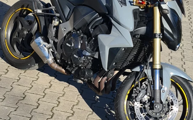 honda-cb1000r-1
